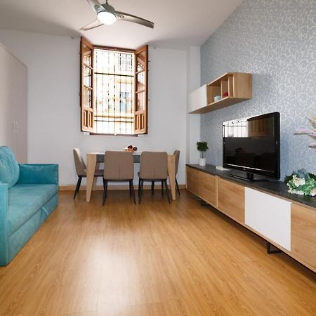Apartamento Acogedor Y Equipado En El Centro De Sevilla Exterior photo