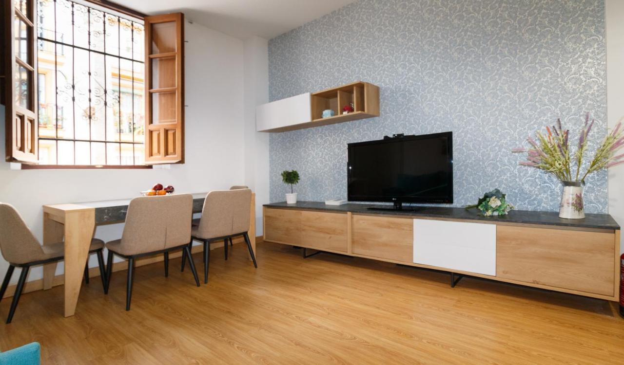 Apartamento Acogedor Y Equipado En El Centro De Sevilla Exterior photo